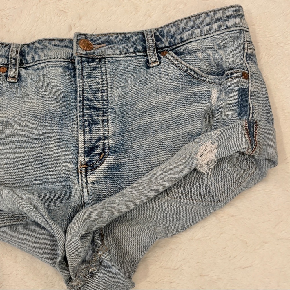 Silver Jeans 29 (6/8) Hello Shorty Women’s Denim Jeans Shorts Button Fly Flaw - Picture 6 of 12